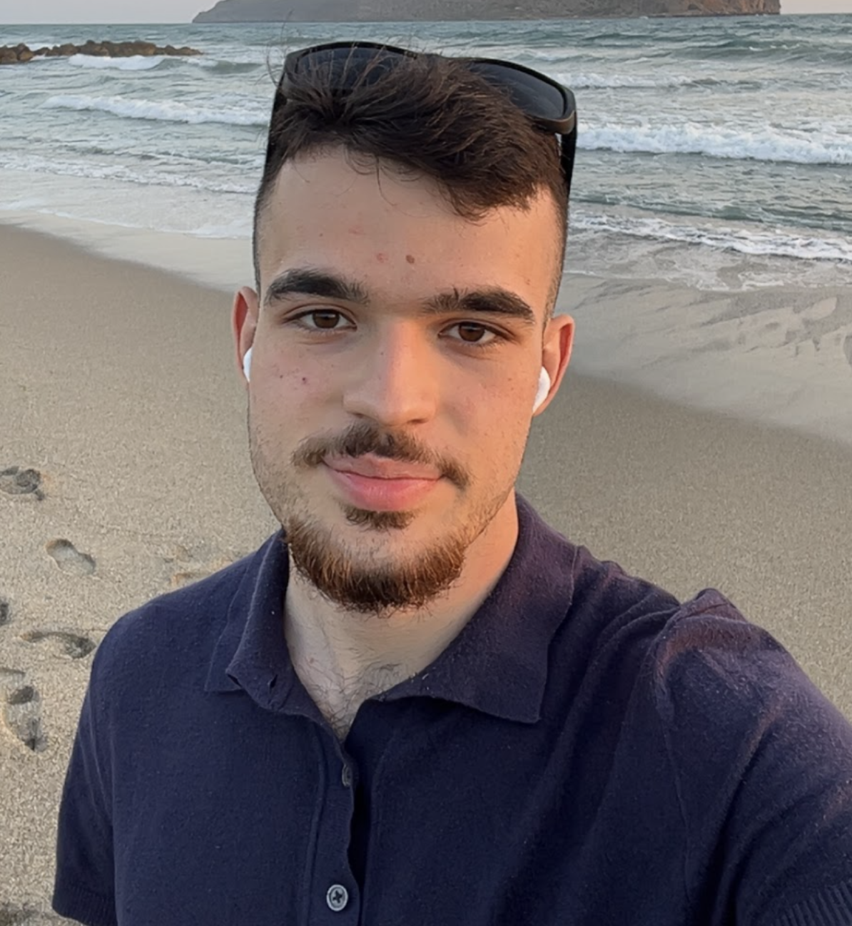 Bamo Hussein, Ekonomiansvarig